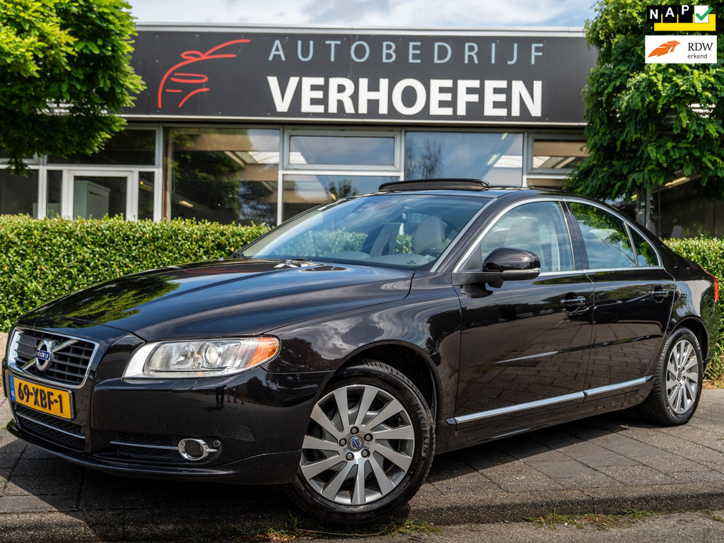 Volvo S80 2.0 T5 Limited Edition - AUTOMAAT - PANORAMADAK - BLIS - LANE ASSIST - ADAPTIEF - BOTS - FULL OPTION 49038062-0.jpg | Autobedrijf Verhoefen
