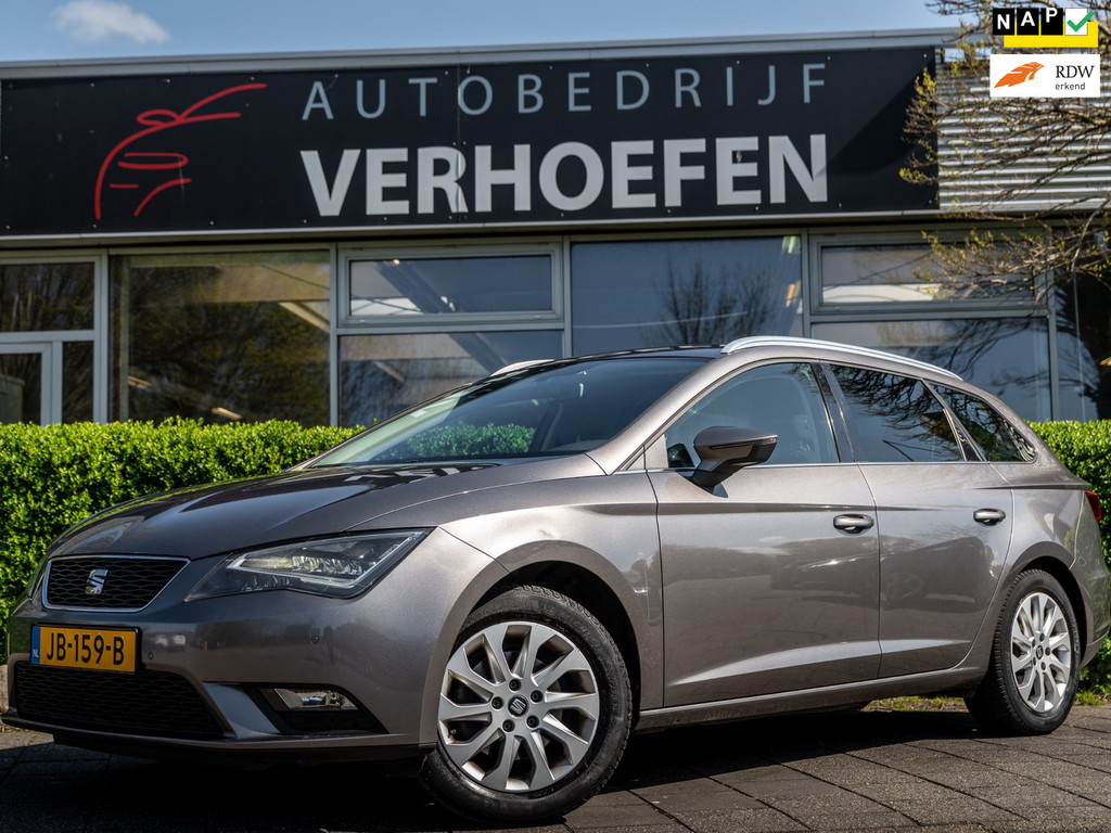 SEAT Leon ST 1.4 EcoTSI Style Connect - AUTOMAAT - APPLE CARPLAY - PARKEERCAMERA - TREKHAAK - CLIMATE / CRUISE CONTROL - LED 52800582-0.jpg | Autobedrijf Verhoefen