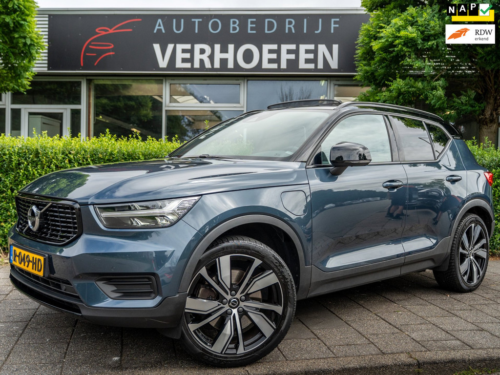 Volvo XC40 1.5 T4 Recharge R-Design | PANORAMADAK | CARPLAY | TREKHAAK | HARMAN KARDON AUDIO | 360 CAM | STUUR / STOELVERWARMING 54741347-0.jpg | Autobedrijf Verhoefen