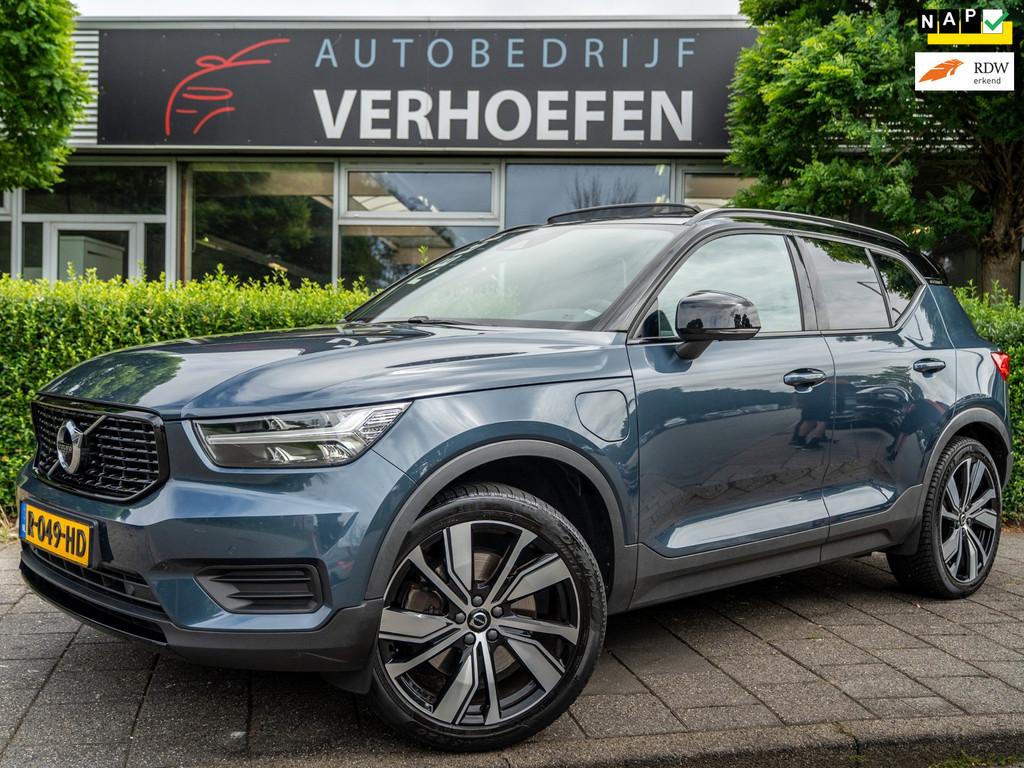Volvo XC40 1.5 T4 Recharge R-Design | PANORAMADAK | CARPLAY | TREKHAAK | HARMAN KARDON AUDIO | 360 CAM | STUUR / STOELVERWARMING 54741347-0.jpg | Autobedrijf Verhoefen