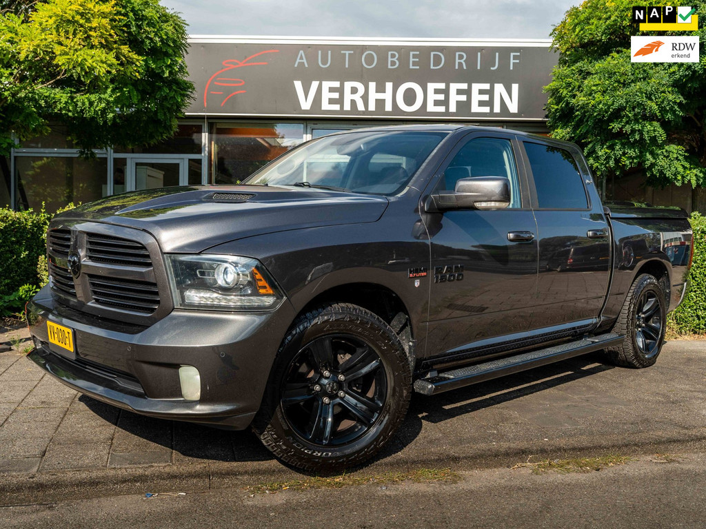 Dodge Ram 1500 5.7 V8 CREW CAB 6'4 | PANORAMADAK | PARKEERCAMERA | LUCHTVERING | STOEL VERWARMING / KOELING | STUURVERWARMING | 54980180-0.jpg | Autobedrijf Verhoefen