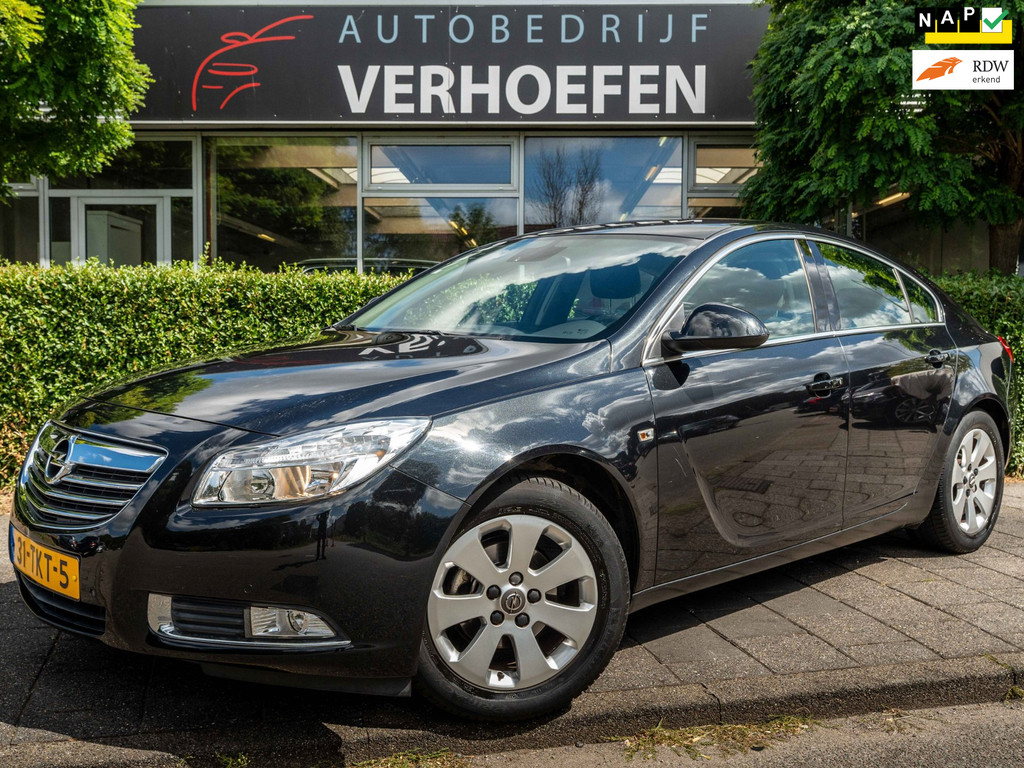 Opel Insignia 1.4 Turbo EcoFLEX Business Edition - CRUISE / CLIMATE CONTR - TREKHAAK - 55758513-0.jpg | Autobedrijf Verhoefen