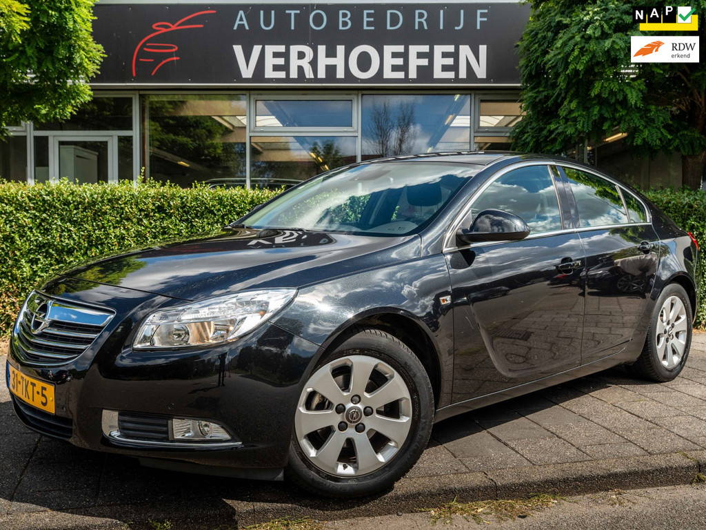 Opel Insignia 1.4 Turbo EcoFLEX Business Edition - CRUISE / CLIMATE CONTR - TREKHAAK - 55758513-0.jpg | Autobedrijf Verhoefen