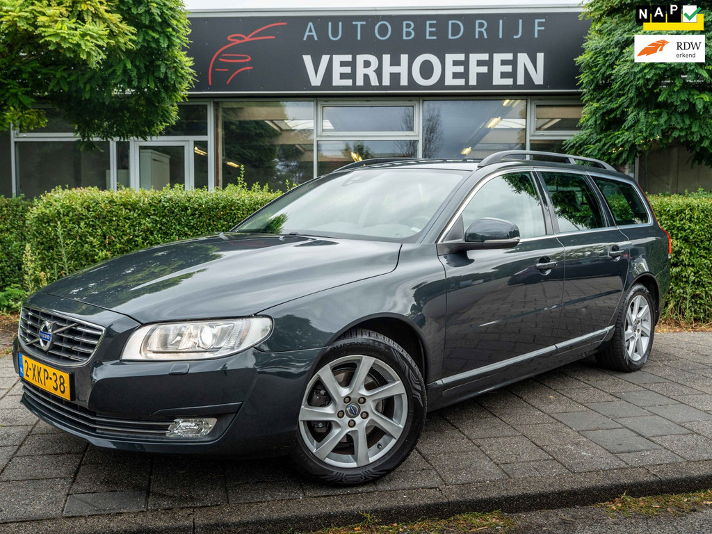 Volvo V70 1.6 T4 Momentum | AUTOMAAT | STOELVERWARMING | LEDER | NAVIGATIE | DISTRIBUTIE VERVANGEN | TREKHAAK | CLIMATE / CRUISE 55997591-0.jpg | Autobedrijf Verhoefen