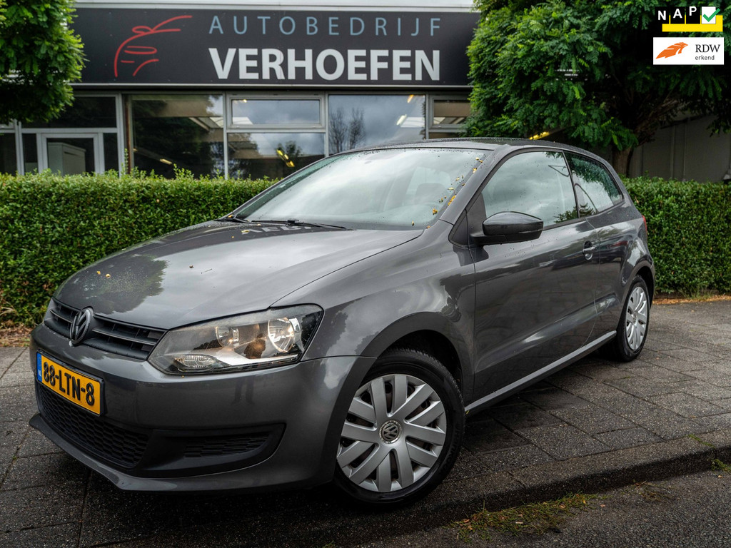 Volkswagen Polo 1.4-16V - APPLE CARPLAY - AIRCO - TREKHAAK - APK TOT 08/2027 !! 56044927-0.jpg | Autobedrijf Verhoefen