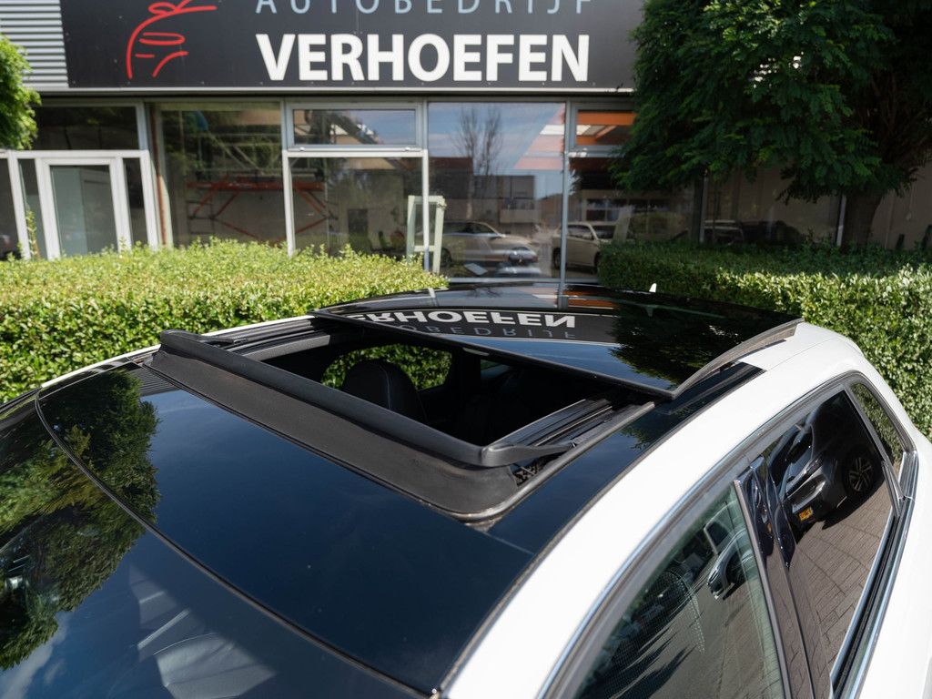 Audi A3 Sportback 1.4 E-TRON PHEV - S-LINE - PANORAMADAK - AUTOMAAT - CLIMATE / CRUISE CONTR ! 56257681-3.jpg | Autobedrijf Verhoefen