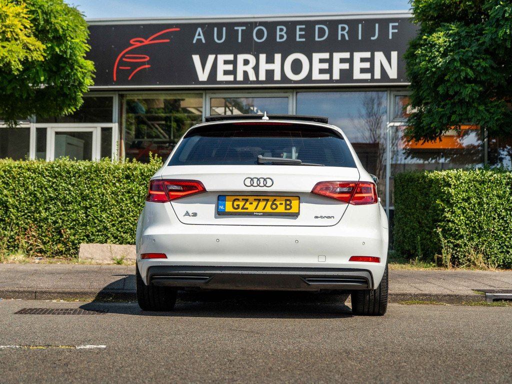 Audi A3 Sportback 1.4 E-TRON PHEV - S-LINE - PANORAMADAK - AUTOMAAT - CLIMATE / CRUISE CONTR ! 56257681-8.jpg | Autobedrijf Verhoefen