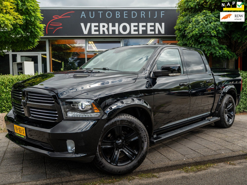Dodge Ram 1500 5.7 V8 CREW CAB 6'4 | PANORAMADAK | ALPINE SOUND | STOEL / STUUR VERWARMING | STOELKOELING | CAMERA | TREKHAAK 56368070-0.jpg | Autobedrijf Verhoefen