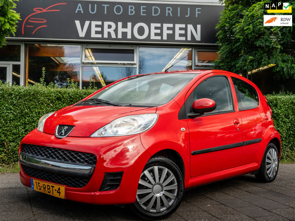 Peugeot 107 1.0-12V XS AIRCO | ELEKTRISCHE RAMEN | 5 DEURS | TOERENTELLER | CENTRALE DEURVERGRENDELING 56624210-0.jpg | Autobedrijf Verhoefen