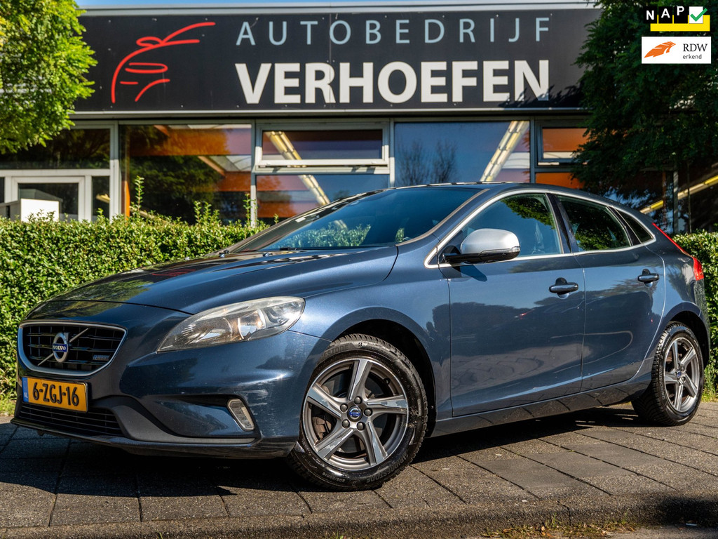 Volvo V40 2.0 D4 R-Design Business | STOEL VERW ZWART LEDER | MEMORY SEATS | CRUISE / CLIMATE CONTR | 56968906-0.jpg | Autobedrijf Verhoefen
