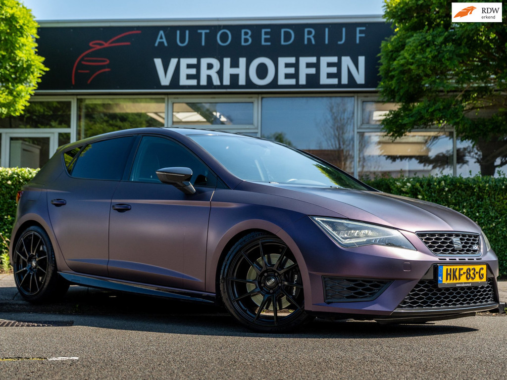SEAT Leon ST 2.0 TSI Cupra 290 | NIEUWE MOTOR | AUTOMAAT | PARKEERCAMERA | CARBON | LED KOPLAMPEN | CRUISE / CLIMATE 54381708-0.jpg | Autobedrijf Verhoefen