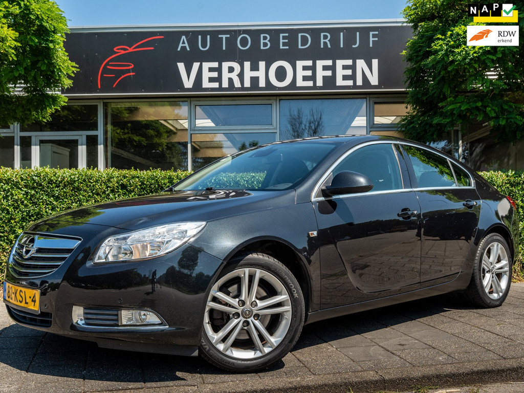Opel Insignia 1.6 T Edition - CRUISE / CLIMATE CONTR - PARK SENSOREN - ONDERHOUD AANWEZIG ! 54975381-0.jpg | Autobedrijf Verhoefen