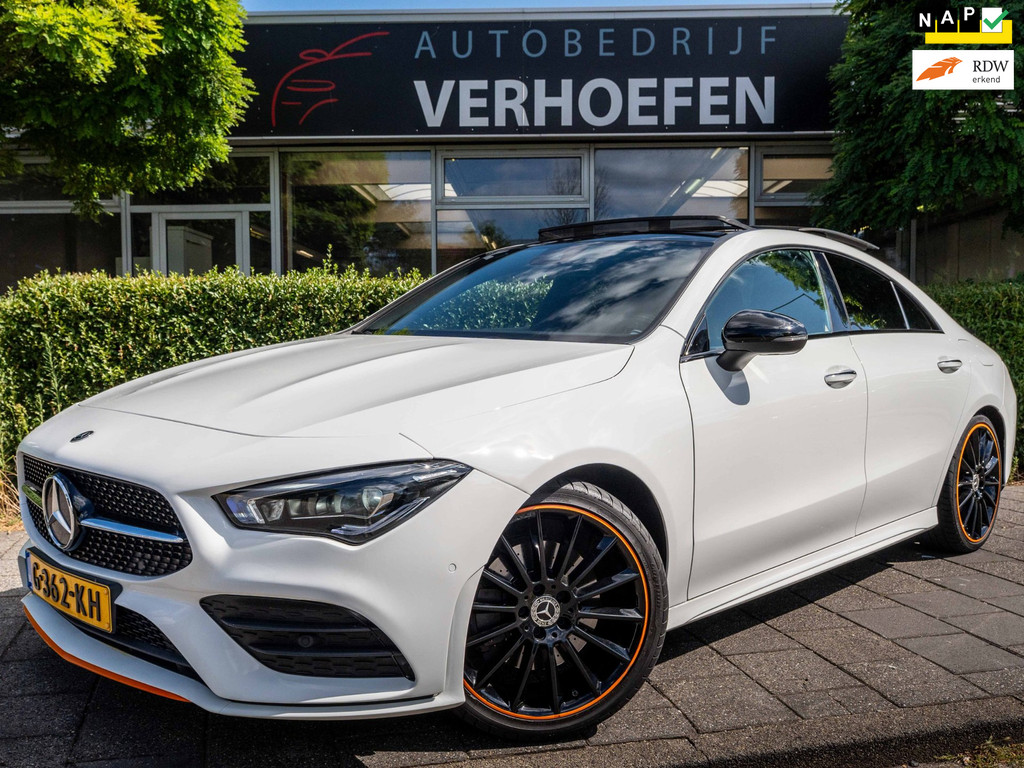 Mercedes-Benz CLA 220 d Premium Plus - PANORAMADAK - APPLECARPLAY - MASSAGE - AMG-LINE - STOEL VERW ! 55896642-0.jpg | Autobedrijf Verhoefen