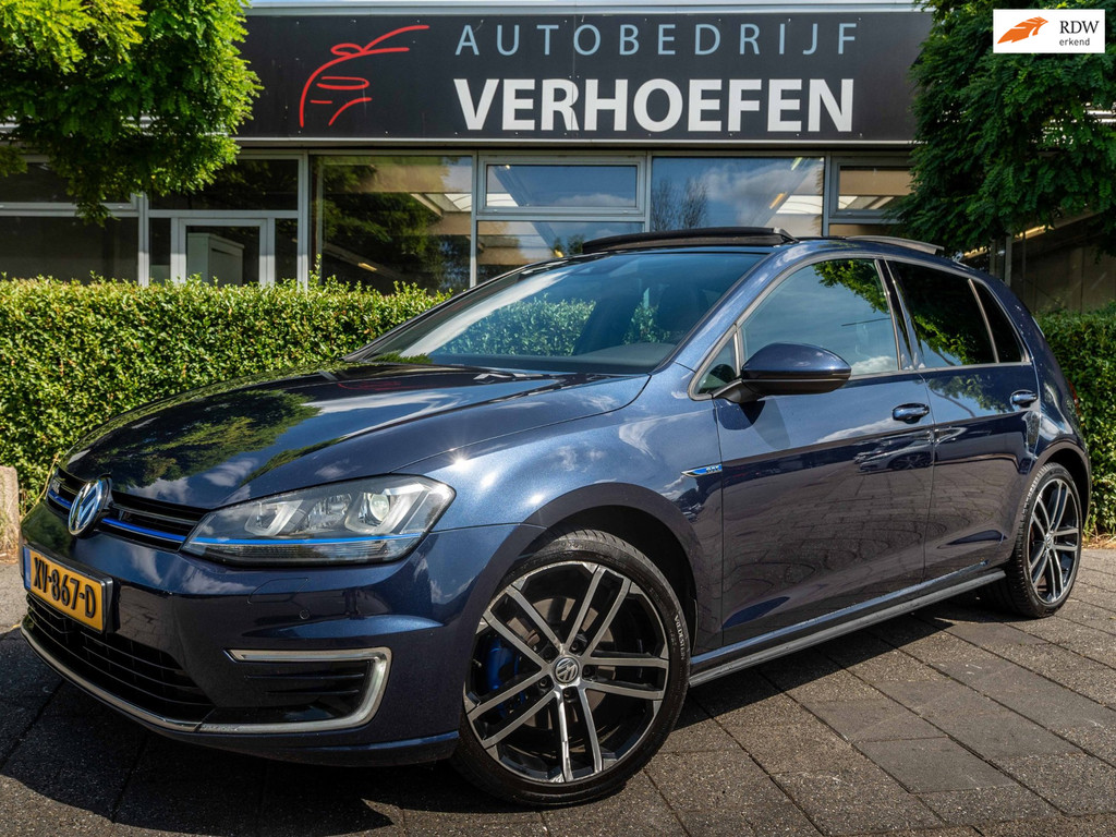 Volkswagen Golf 1.4 TSI GTE - FULL OPTION - LEDER - PANORAMADAK - APPLECARPLAY - ELEC STOEL - PARK CAMERA ! 55896803-0.jpg | Autobedrijf Verhoefen