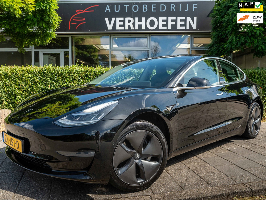 Tesla Model 3 Premium Long Range RWD 78 kWh - STOEL VERW - 360 CAMERA - AUTOPILOT BETA - ZWART LEDER ! 55896986-0.jpg | Autobedrijf Verhoefen